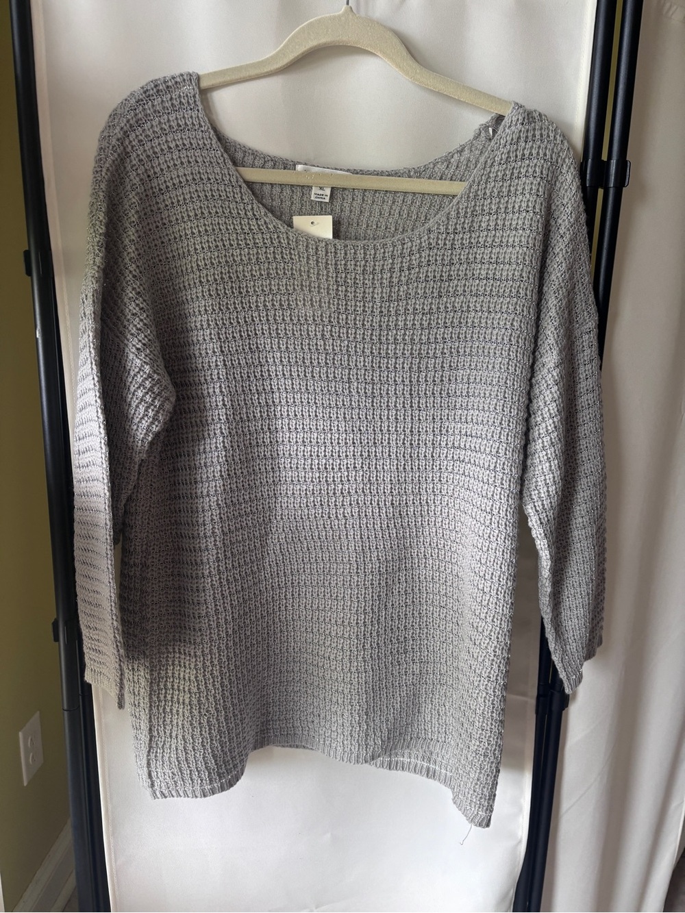 JohnPaulRichard NWT Gray Waffle Knit Scoop Neck Sweater